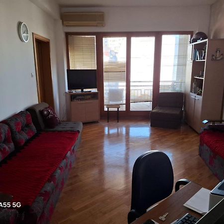 Alpi Hostel Üsküp Dış mekan fotoğraf