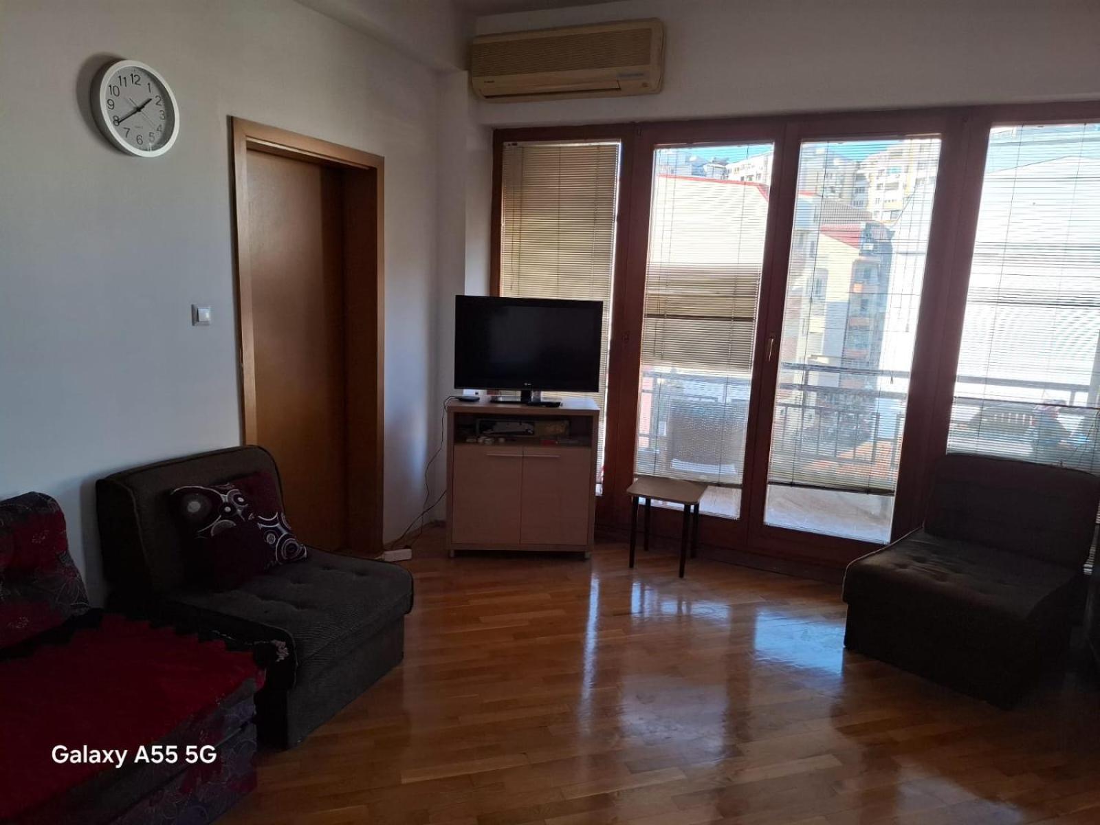 Alpi Hostel Üsküp Dış mekan fotoğraf